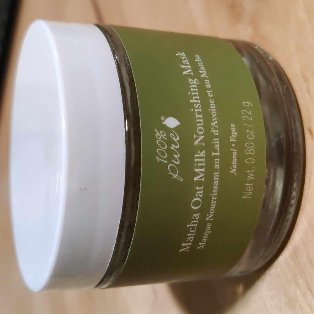 100% Pure Matcha Oat Milk Nourishing Powder Mask